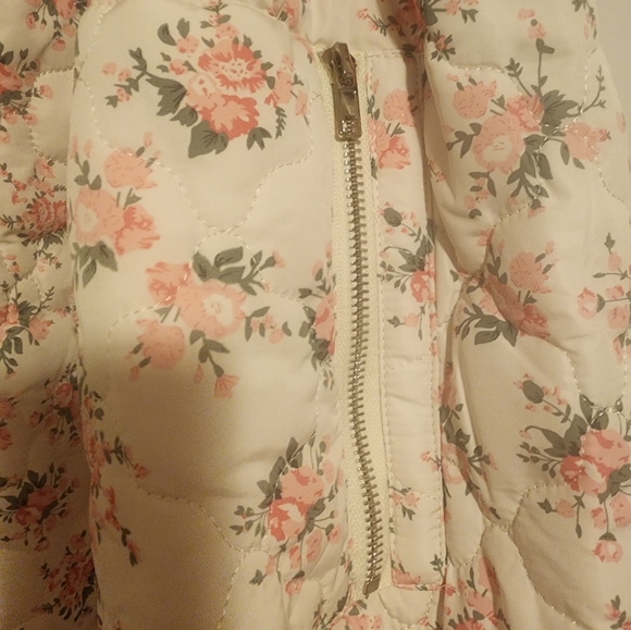 NWOT Small Oversized Floral Quilted Bomber Jacket Coat Coquette Cream Ivory Boho - Picture 9 of 9